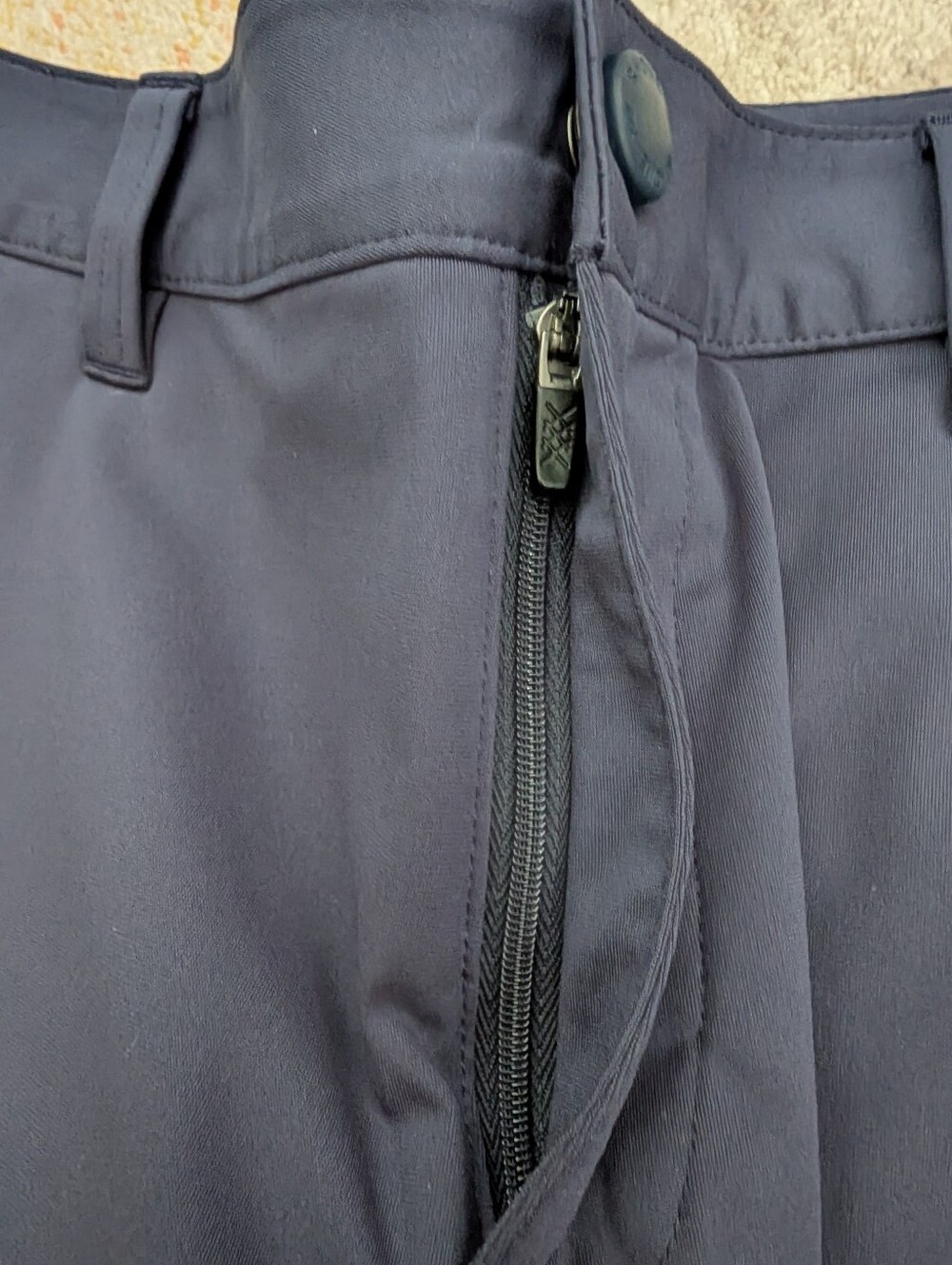 Rhone Commuter 7" Shorts - Picture 4 of 11